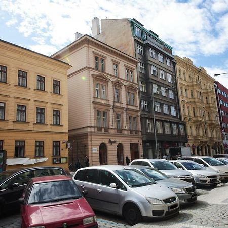 Family Duplex On Wenceslas Square Apartamento Praga Exterior foto